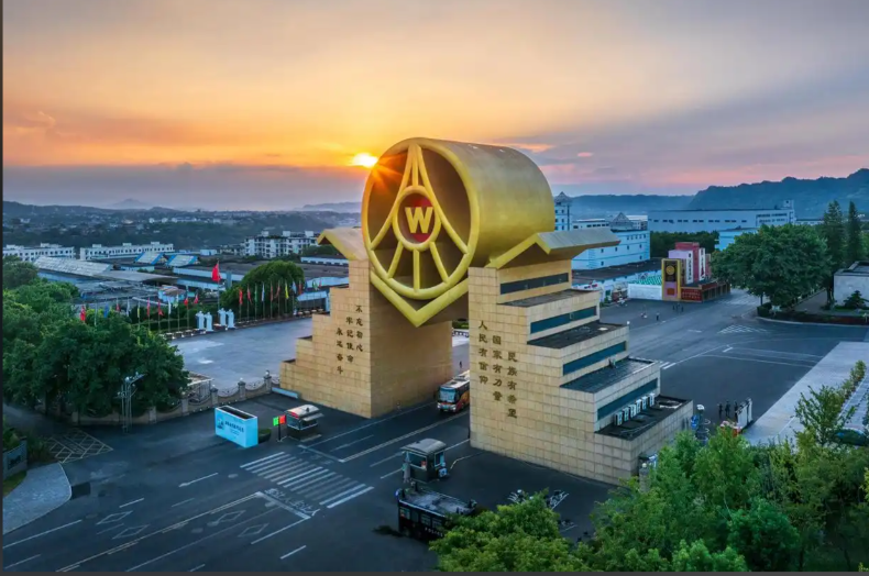 五粮液密集更换高管   邓敏新官上任又将怎么烧火？